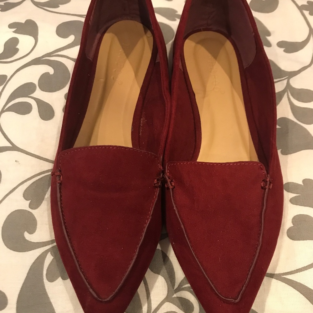 Red Flats like new condition! Size 7.5.
